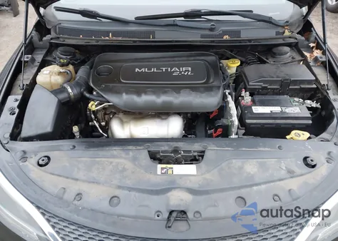 2015 Chrysler 200 Limited z USA, uszkodzony, nr VIN 1C3CCCAB6FN704399